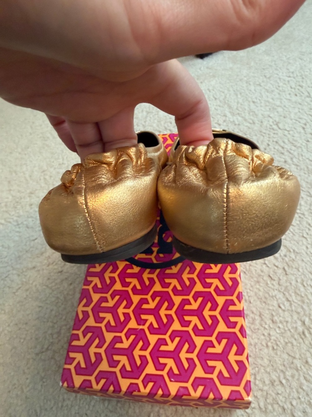 Tory Burch Metallic Gold Logo Reva Ballet Flats 9.5 - Picture 5 of 7